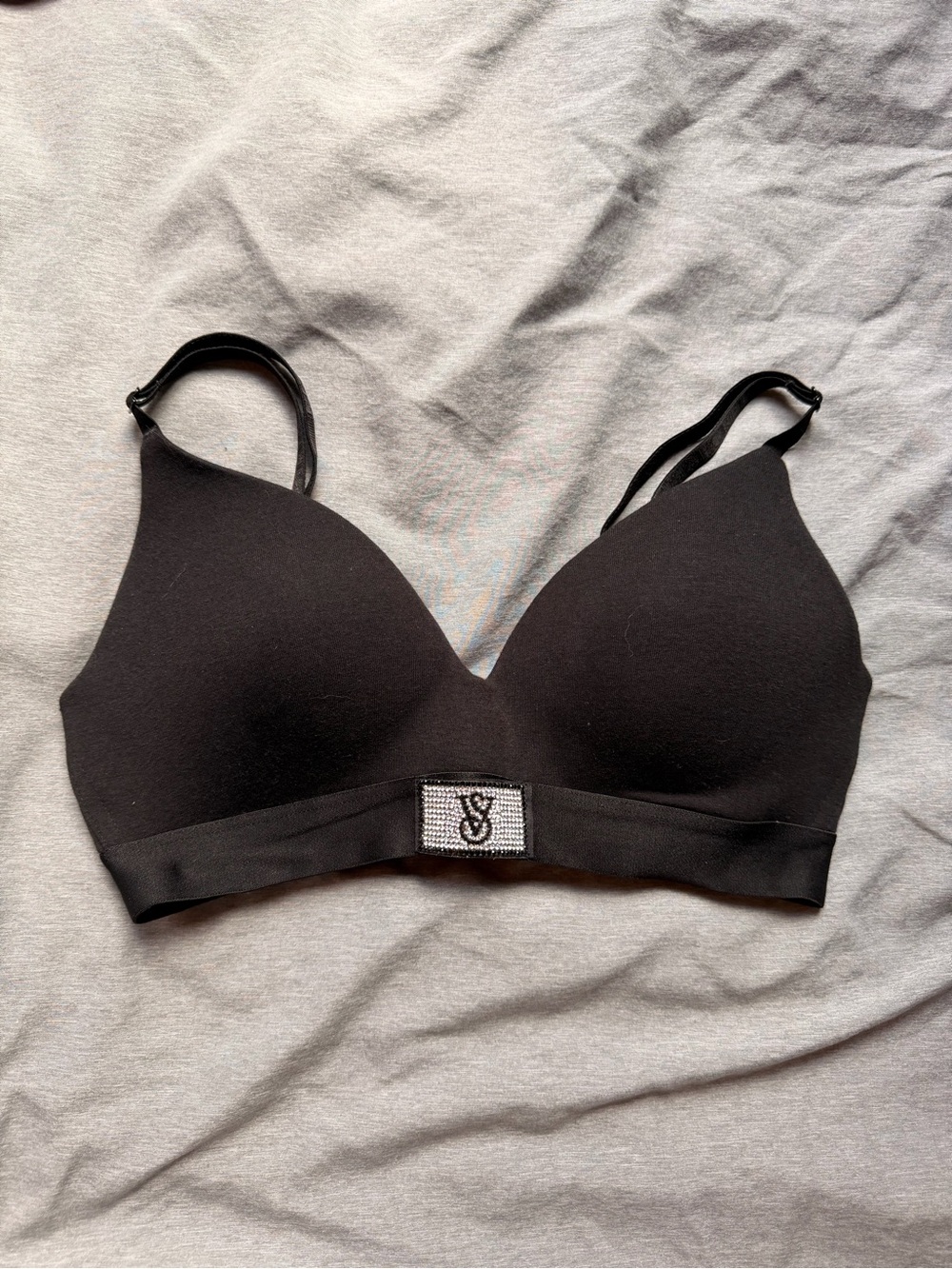 Victoria's Secret Black Seamless Wireless Bra with Logo Accent